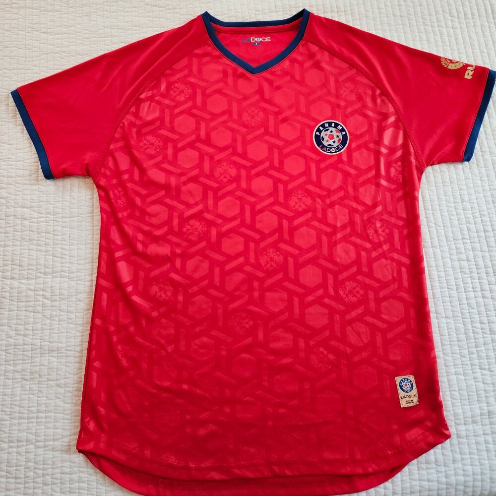 Panama La Doce 12 Soccer Futbol Jersey Size Small